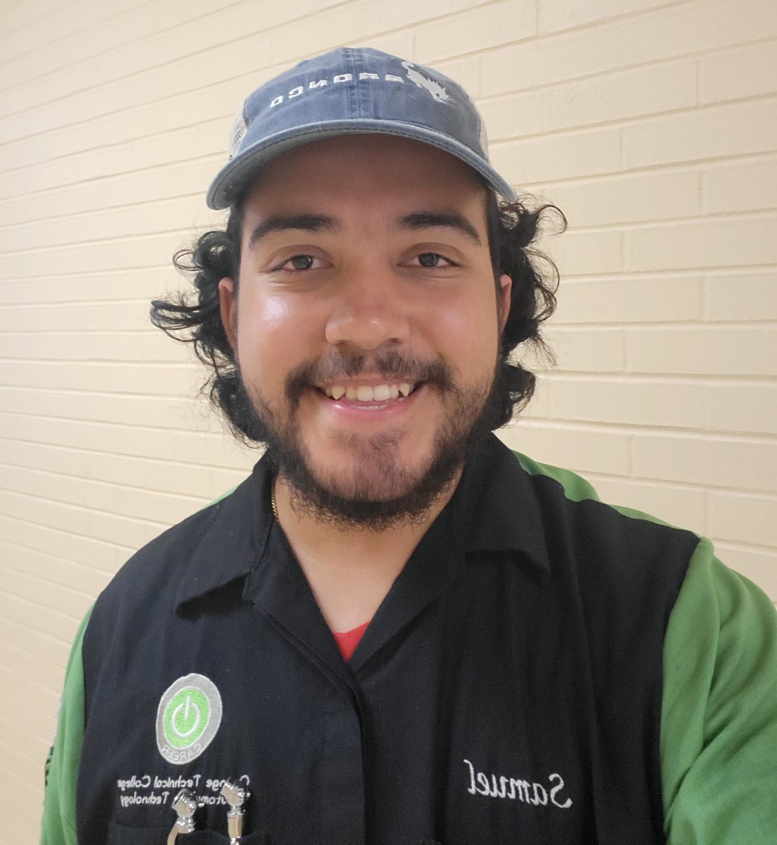SkillpointeF's tweet photo. Congratulations to Samuel Bittar - a $5,000 Bies Family Foundation SkillPointe scholarship award winner studying automotive technology at #OrangeTechnicalCollege.
#WeShowUp #SkillPointe #Scholarships https://t.co/1OLd5ORiIF