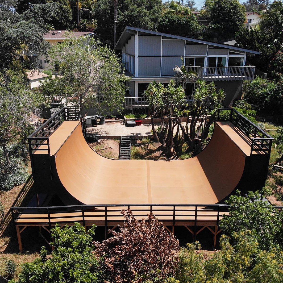 skatelite's tweet photo. A few shots of #RileyHawkβs new beauty of a backyard vert ramp! Built by the @rampcarnies crew and sheeted with our R50 material in Southern California. ππ€ #skatelite
.
.
#skateboarding #skateboardingisfun #vert #vertramp #rampsurface #vertskateboarding #rampcarnies #tonyhawk https://t.co/d71ayicfBG