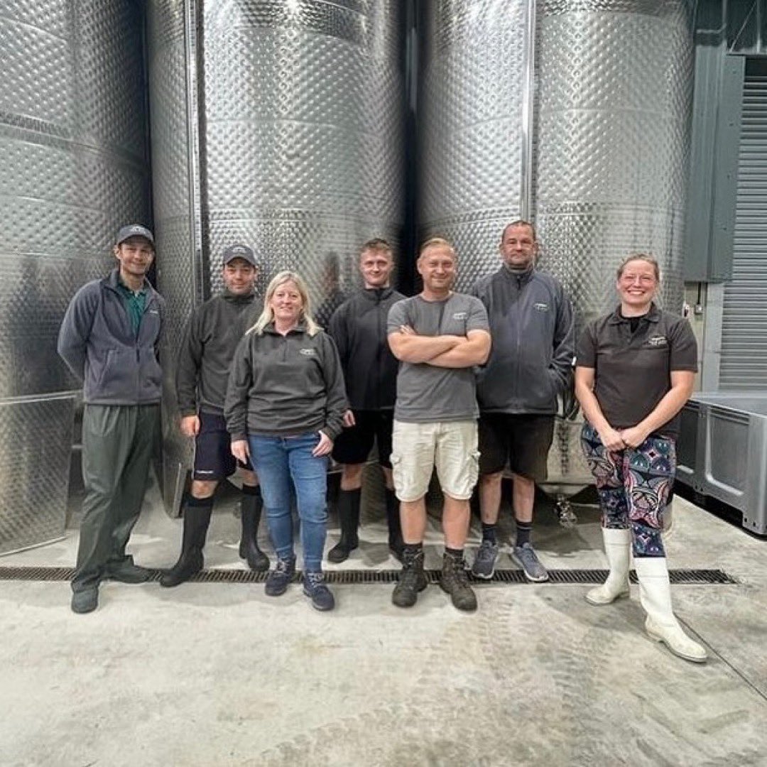 Not all heroes wear capes… but some do wear wellies 🙌

If you’d like to find out what our winery team have been up to, check out the blog on our website entitled ‘2022 Harvest’: newhallwines.com/post/2022-harv….

🦸‍♀️🍇

#EnglishWine
#Essex
#CrouchValley
#WineSocial