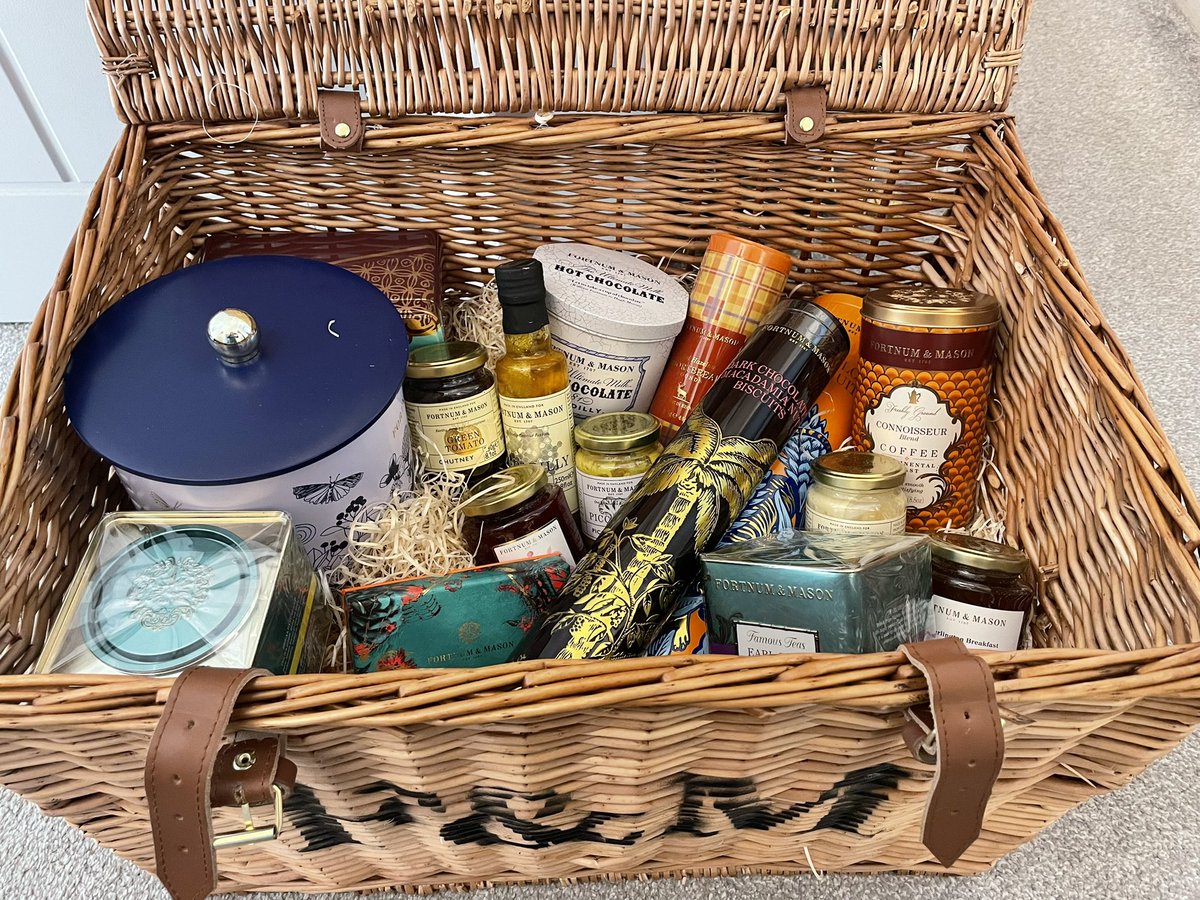 Sara MacLeod tweet media