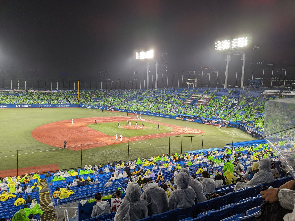 83HTP's tweet photo. まけほー…🐯(推しは見れた)
現地成績△→○→○→○→○→○→✕
5連勝でストップ😭雨も酷かったし暖かくして寝ます💤💭
#Twitter上にいる阪神ファン全員と繋がるのが密かな夢だったりするのでとりあえずこれを見た阪神ファンはRTいいねフォローしていただけると全力でフォローしに行きます https://t.co/xv59RsYkXb
