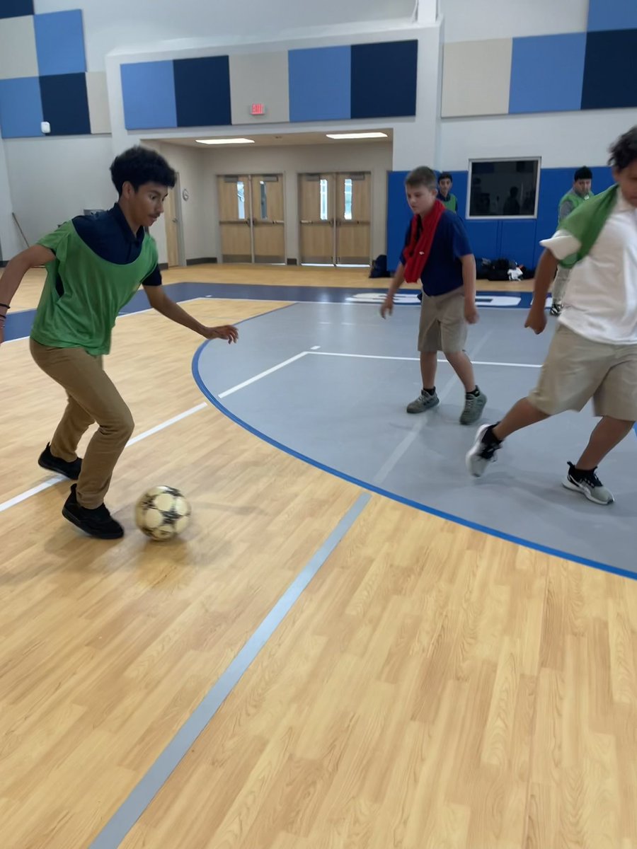 Coach_Kemerer's tweet photo. rainy day today for soccer club so we played some futsal in the gym! https://t.co/6PujMmaMEI