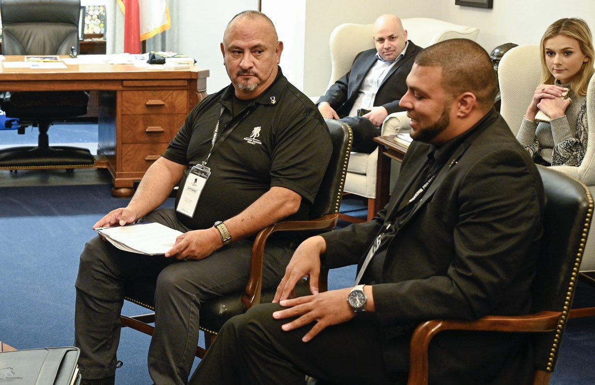 charlesmhenry's tweet photo. #MajorRichardStarAct @wwp @SenTedCruz #OPERATIONADVOCACY https://t.co/ArIXTdqNEZ