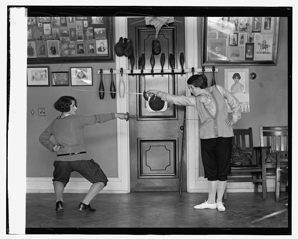 Caught Our Eyes: En garde! from <a href="/LibraryCongress/">Library of Congress</a> ift.tt/Pi6wueq