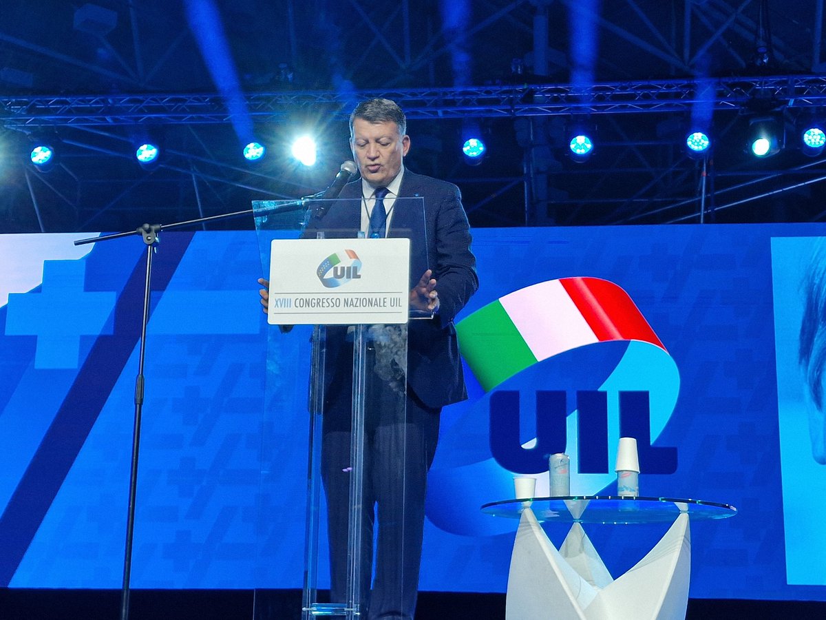 UILofficial's tweet image. #Bombardieri: Riscriviamo insieme la massima per il terzo millennio. Sono LE PERSONE che nobilitano il lavoro, la società, il futuro. Le persone devono essere al centro del nostro attivismo. @PpBombardieri #piùdirittimenodisuguaglianze