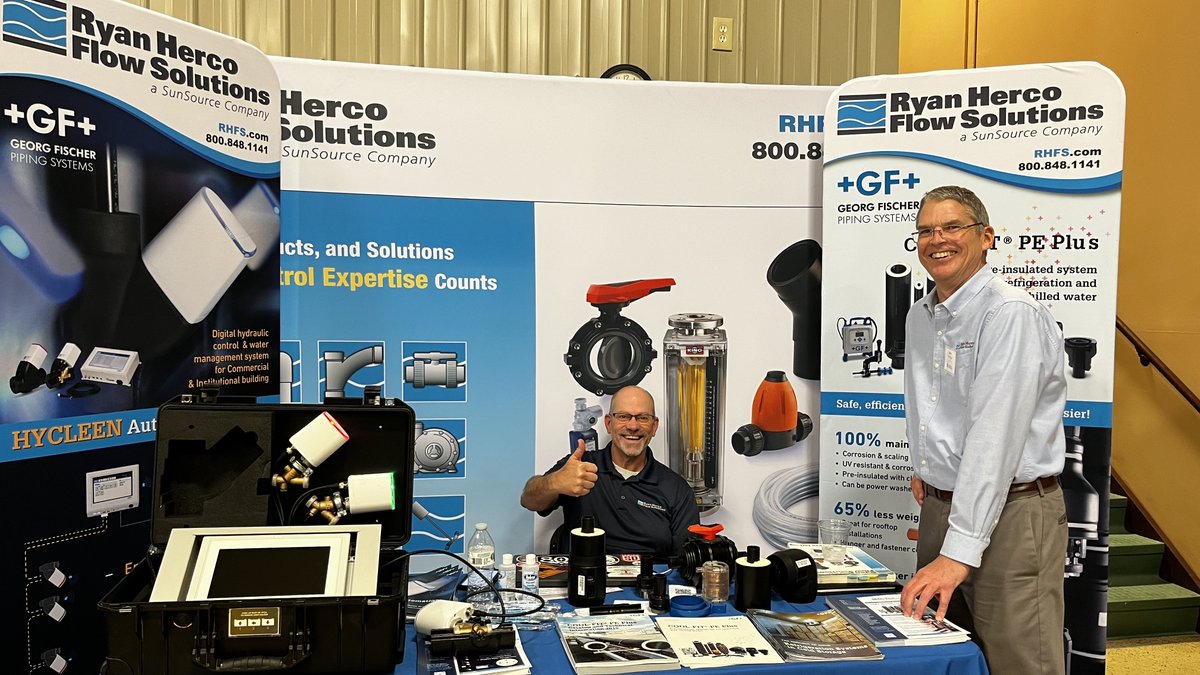 Look at those smiles!  Take advantage of #CarotekPSS day 2 and swing by to talk to the kind people of <a href="/RyanHerco/">RHFS</a> #CarotekPSS #RyanHerco #Flowsolutions