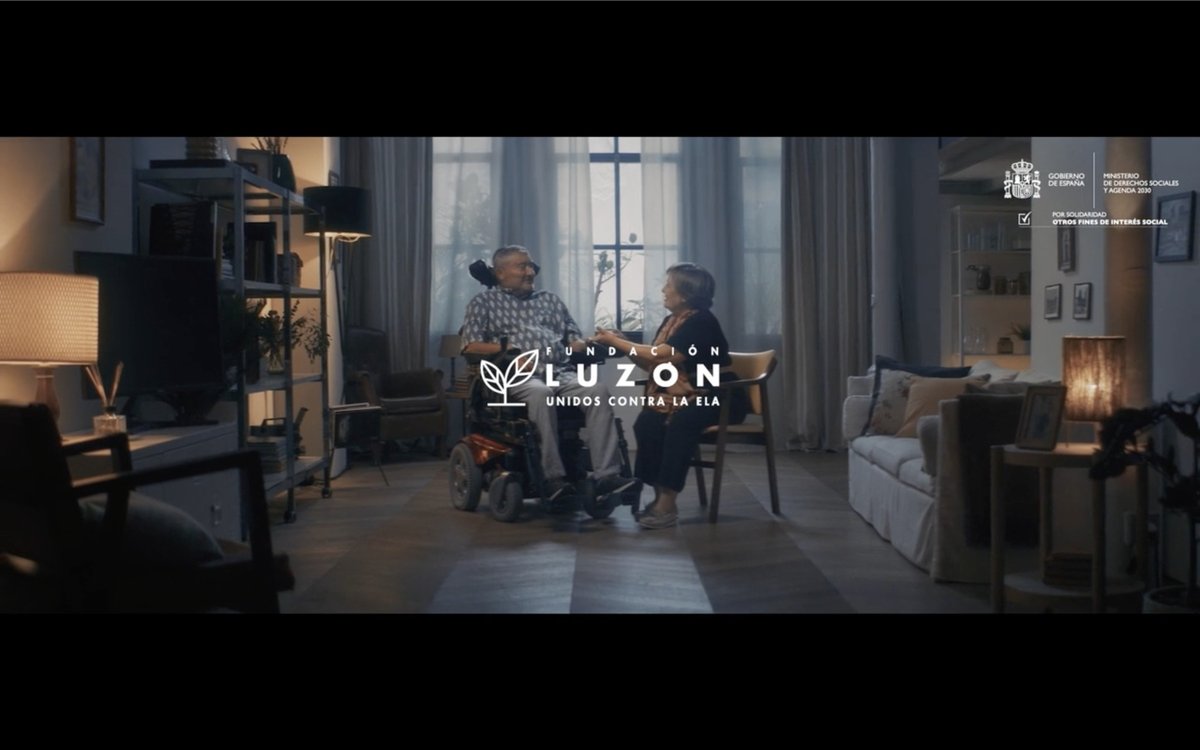 Did you know ALS can debilitate within 3-5 years after diagnosis? @OgilvyES collaborated with @FundacionLuzon in Spain to show how a chair can become a companion in the fight against ALS. Watch the ad here: 🔗bit.ly/3ygTrAg