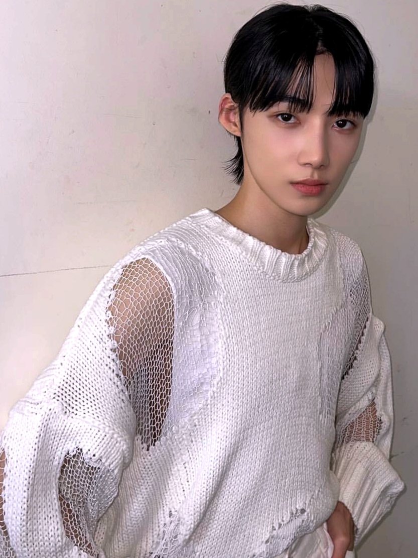 1024yeo's tweet photo. this chanhee and this yeosang ueueeueueeuueue https://t.co/v4Nmcmojcy