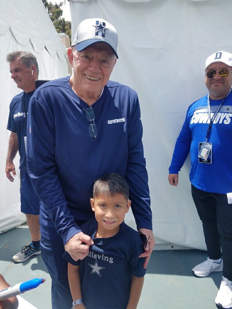 Happy birthday Mr Jerry Jones ! 