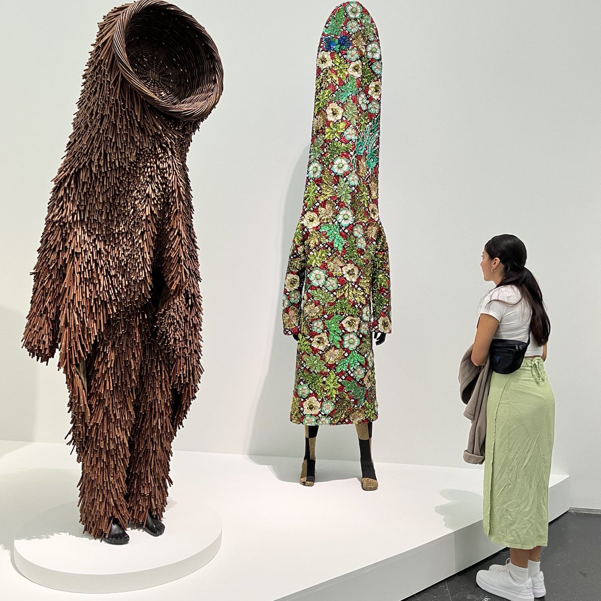 uarkart's tweet photo. Earlier this month, Endowed Assistant Professor of Art Education Paulina Camacho Valencia and students Abigail Arteaga and Carmen Roman attended the 2022 Art Education Pre-Service Teacher Conference at the University of Illinois Urbana-Champaign 👏 https://t.co/0sRftIoAhI