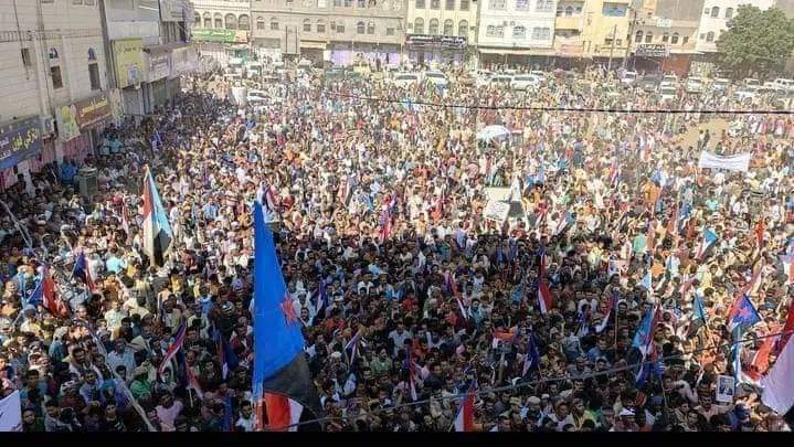 dlbnbyd2's tweet photo. #ثوره_14اكتوبر_الجنوب_يتحرر https://t.co/905adWIGom
