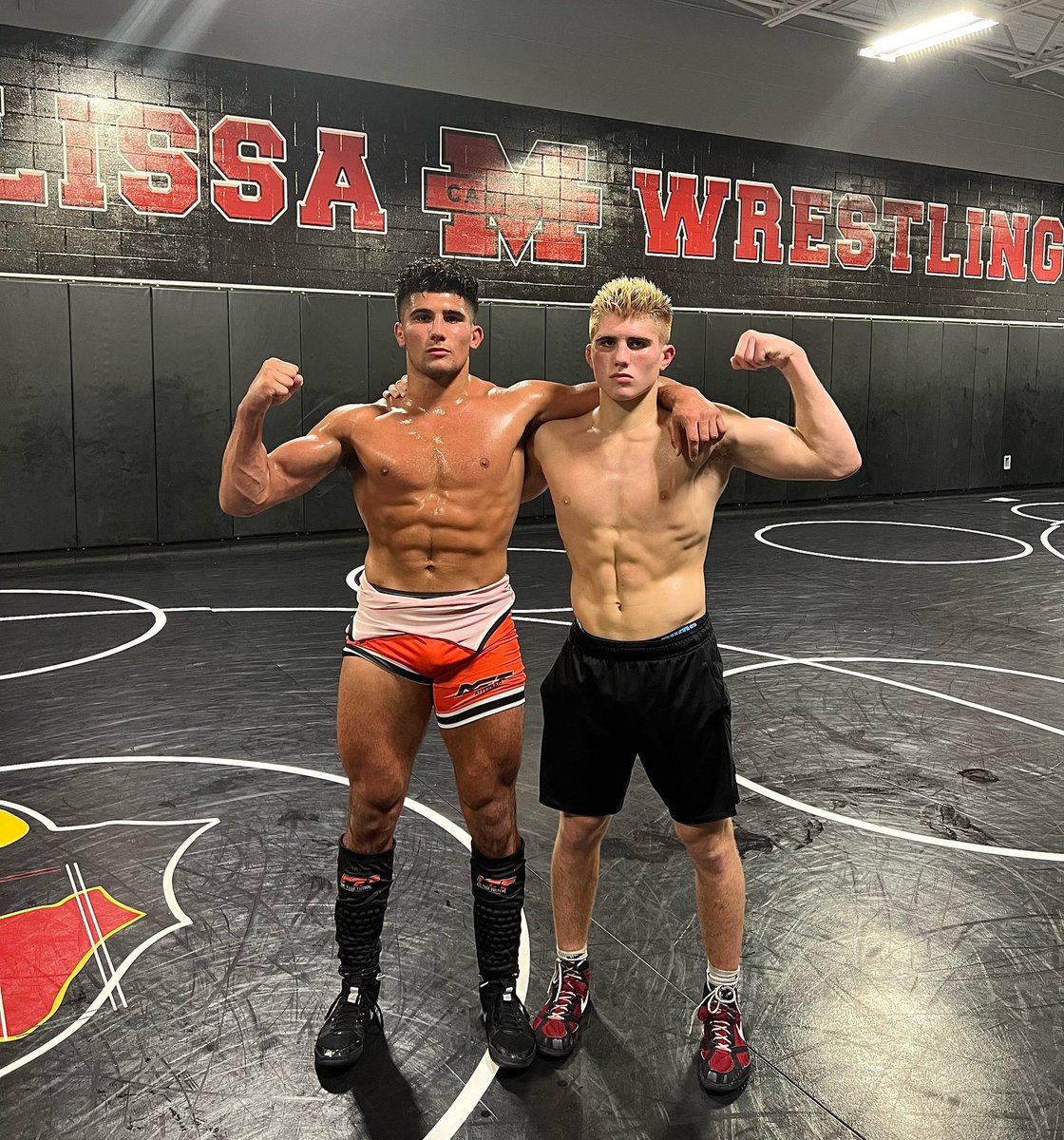 mrfasttwitch's tweet photo. Mr. Fast⚡️Twitch© - The Current Reigning👑, Defending😤, Undisputed🤫 @NCAAWrestling 197lbs National🏆Champ💰and the Future College Natty Champ Angelo🥶Ferrari @FloWrestling
😎🤑😏🏎💨⛽️
▪️
#ajferrari #mrfasttwitch #reigning #undisputed #nationalchampion #angeloferrari #future https://t.co/yYevB52ymg