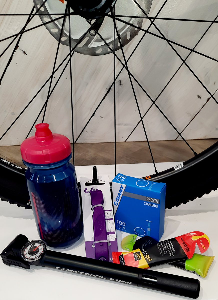 5 key things to always  take on a ride with you:

1.Tyre levels
2.Spare inner tube
3. Pump 
4. Fuel
5.Water/drink

#livcommitted #livcyclinguk  #womenincycling