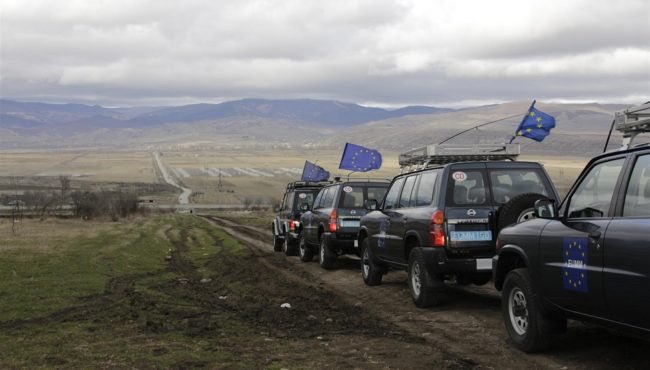 JonathanLacote's tweet photo. L’Union européenne 🇪🇺 prépare le déploiement de sa mission d’observation en Arménie 🇦🇲, le long de la frontière avec l’Azerbaïdjan. 

Pour la première fois depuis le début du conflit en 1988, une présence internationale est établie sur le terrain, à l’initiative de 🇫🇷 et 🇪🇺 https://t.co/P1CLVaN7Sg