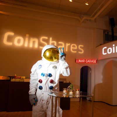 MineShiba1's tweet photo. https://t.co/Nj8iDygsQV
#NFTGiveaways #NFTCommmunity #blockchain #NFTs #ETH #BTC #Crypto #BNB #SOL #BSC #Avax  #Ethereum #Bitcoin #Solana #Giveaway #Tezos #Airdrop #NFT #ADA #P2E #NFTGiveaway #NFTdrop #Tron #NFTShill #cryptocurrency
Please support us by following 
@buzz__around
. https://t.co/qhTnSbzgvA