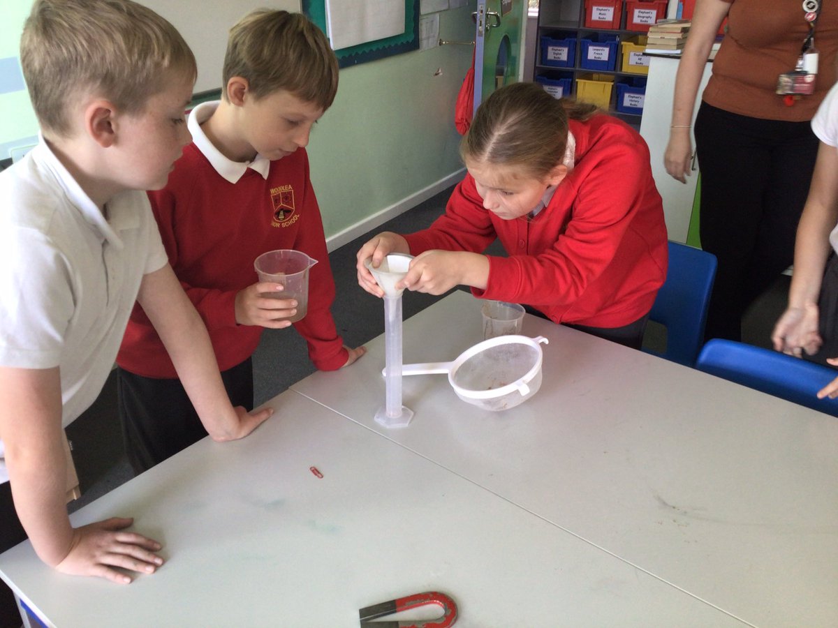 elephantsclass's tweet photo. How can we get back to water? Applying our knowledge of methods of separation in todayβs lesson. @woodleajs #WJSscience https://t.co/VSfyx8G1EM