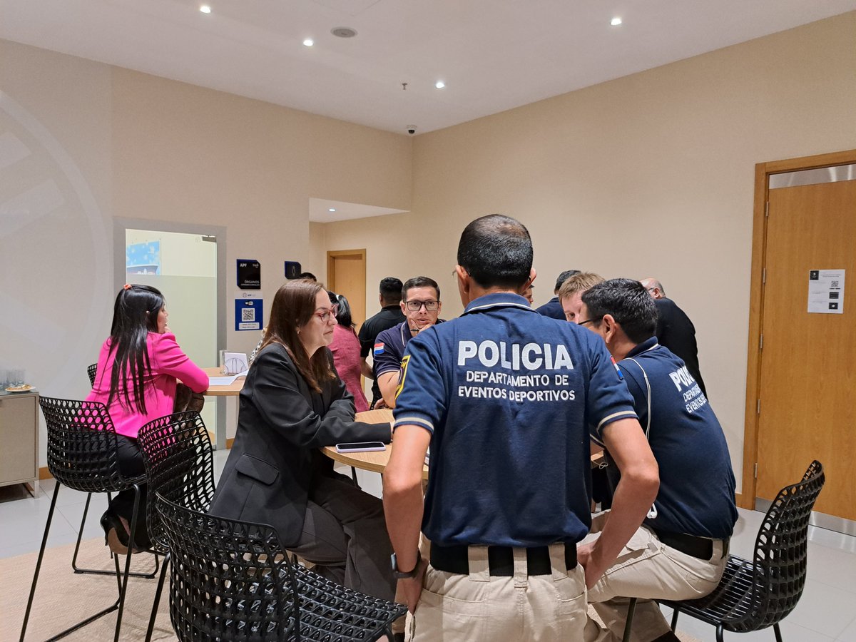 Day two of the workshop on integrity in sport in Paraguay is in full swing! Today participants learned about: 🔹The role of organized crime in sport 🔹Illegal betting 🔹The importance of corruption risk assessments