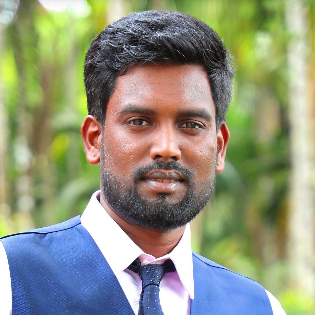 mohanraj_coorg's tweet photo. #NewProfilePic https://t.co/lZ0EPBenN4