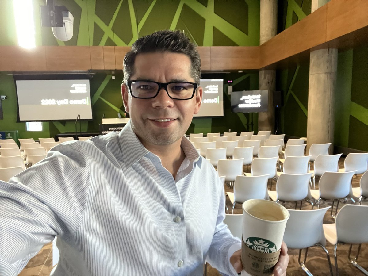 raphspeaks's tweet image. I’m about to kick off demo day at the #OG @TS_Boulder #Fintech #accelerator where I’ll be releasing @HonestDeed to the world. #LFG 😱📈💸