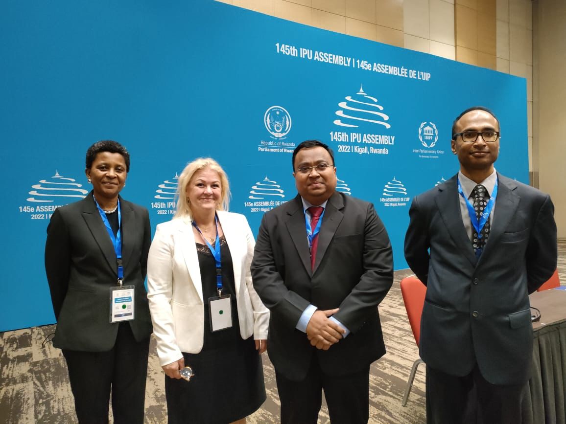 PMNCH's tweet photo. Working with young MPs to shine a light on adolescent well-being issues is of critical importance!
Meeting of minds today in Kigali between Dr @sasmitpatra, MP Govt of India’s Rajya Sabha &amp; @PMNCH. Thanks for highlighting the role of young voices in ensuring well-being. #IPU145 https://t.co/4k3t1Wh6RR