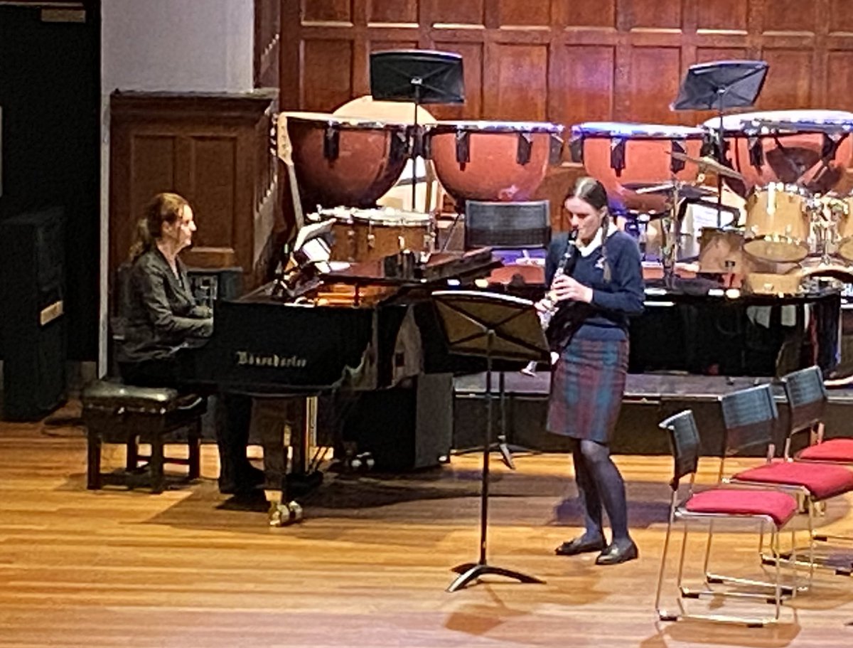 BromsSchool Music (@bromsmusic) on Twitter photo Next up is Evie performing Lefèvre Sonata No. 2, 1st movement on the clarinet. <a href="/BromsSchool/">Bromsgrove School</a> <a href="/BromsTC/">Thomas Cookes House</a> #BromsMusic Next up is Evie performing Lefèvre Sonata No. 2, 1st movement on the clarinet. <a href="/BromsSchool/">Bromsgrove School</a> <a href="/BromsTC/">Thomas Cookes House</a> #BromsMusic