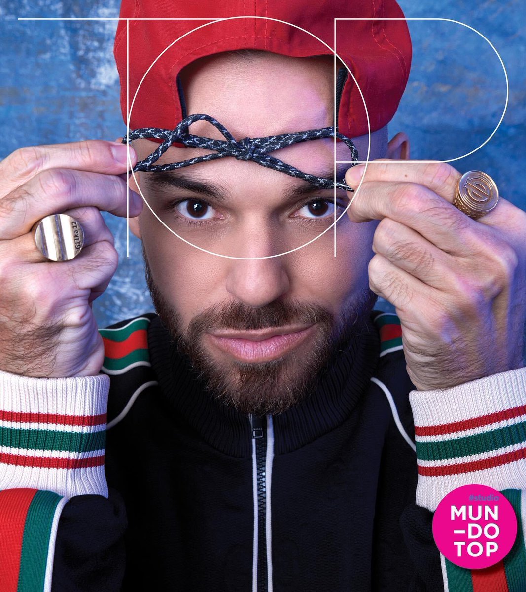 TopMagazine's tweet photo. Número uno do beat @papatinho agora na capa da TOP Magazine-264
.
.
.
#topmagazine #mundotop #papatinho #StudioMundoTOPVW #euvoudevolks #rockinrio https://t.co/YUFWwW6R4C