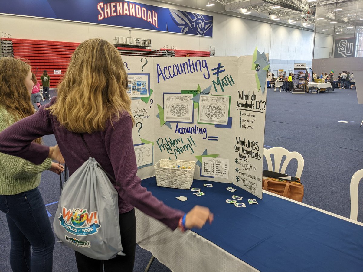 jim_angelo_1969's tweet photo. Strategic partnerships allow @fcpsk12 MS Ss to explore a variety of career fields in one place! Inspire 2025 in action! #FCPSINSPIRES @MaryBethEchev @juliette_myers @michele_sandy28 @FCMSPrincipal @REAMSAP @DavidRudy52 @ABMSPrincipal @BrianJH82 https://t.co/LhVxlSoSX4