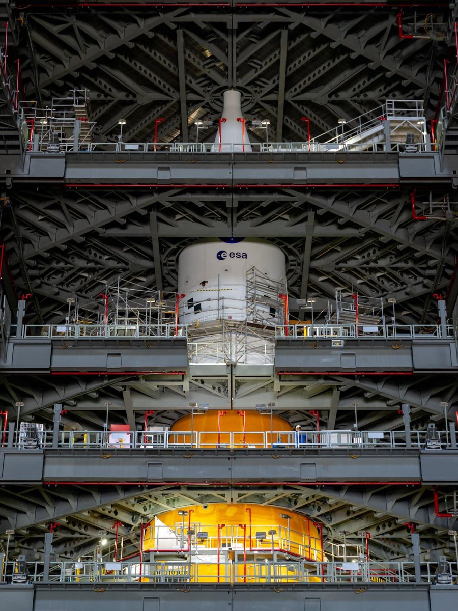 On Oct. 12, teams replaced ICPS batteries and powered up @NASA_Orion for battery charging and to load flight software. Work is on track for @NASA_SLS to roll out of the VAB on Nov. 4 for our next #Artemis I launch attempt on Nov. 14 at 12:07 a.m. EDT.