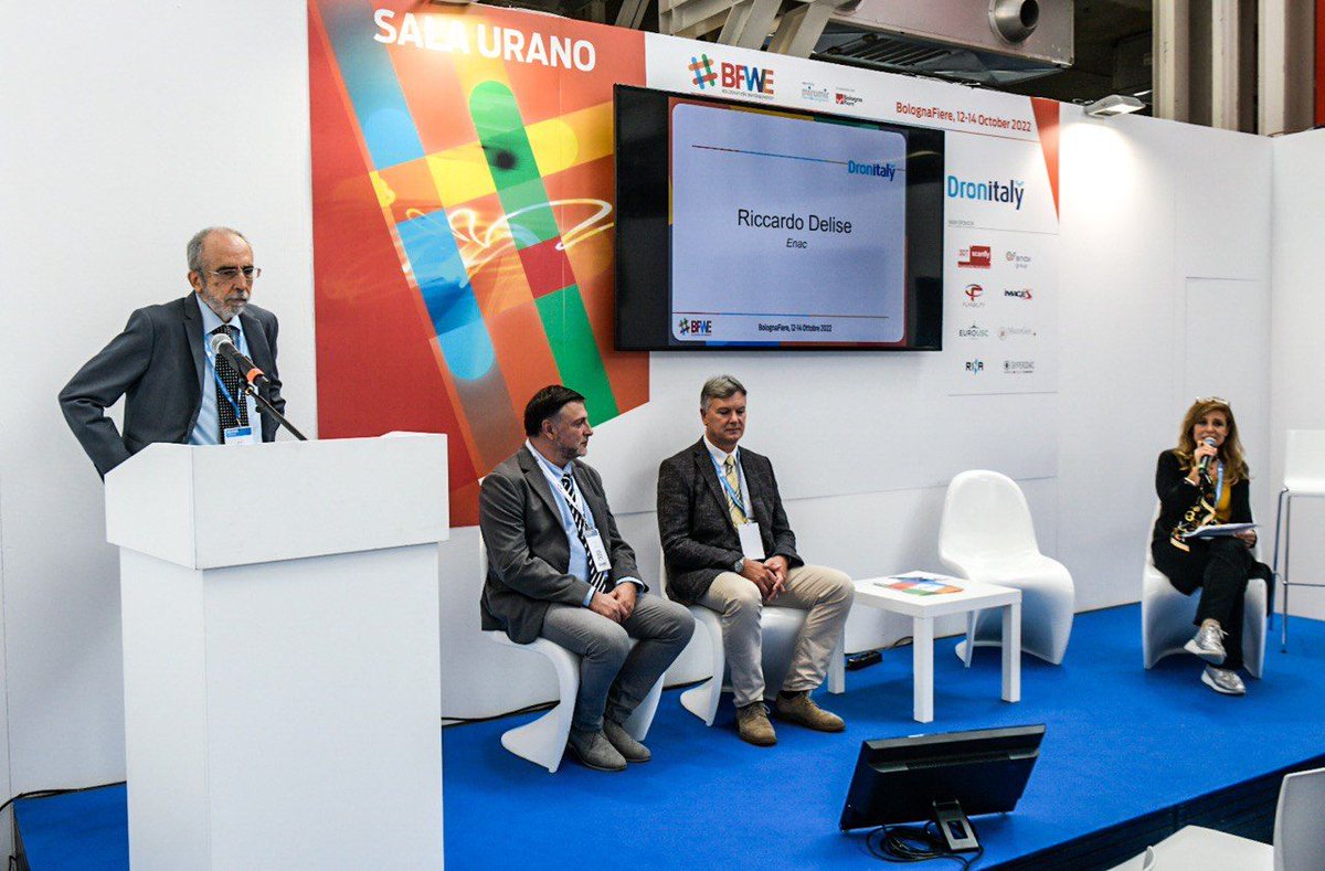 📣News da #Dronitaly
#Droni per la pubblica amministrazione: informazioni utili per un corretto impiego
Con la partecipazione di <a href="/EnacGov/">ENAC - Ente Nazionale per l'Aviazione Civile</a> <a href="/assorpas/">ASSORPAS</a>