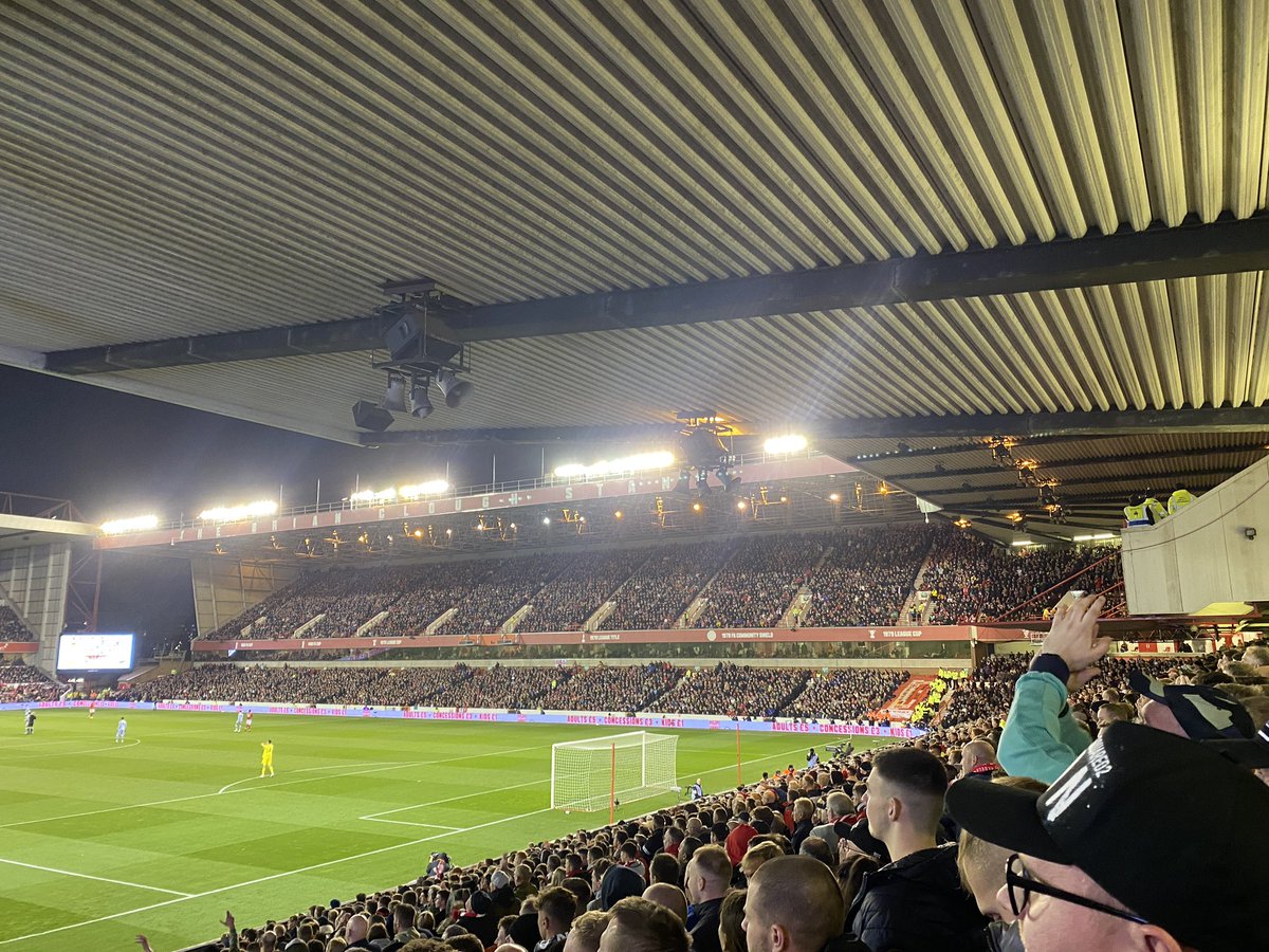 hkgroundhopper's tweet photo. A more positive result on Monday night. A slightly deflated atmosphere with two struggling sides. 
Nottingham Forest 1-1 Aston Villa
Attendance - 29208
Away fans - 2941
#nffc #avfc #groundhopping https://t.co/AVxUard8RZ