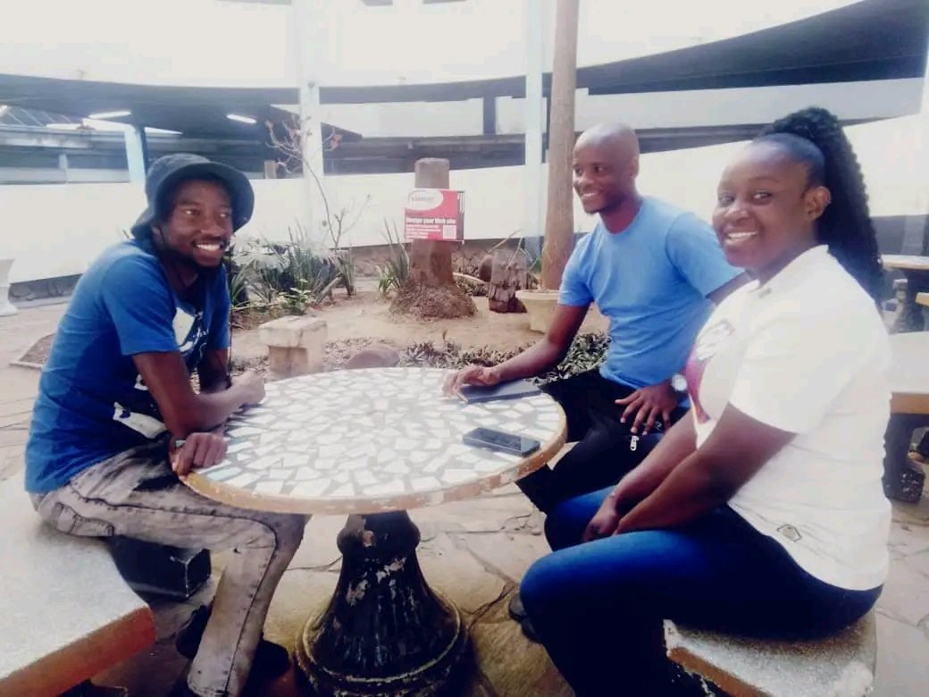 Thrusted towards mainstreaming #ClimateChange&amp; #Health issues across sectors,Follows a Bilateral Engagement between <a href="/Scatzimbabwe/">Sustainable Climate Action Trust</a>&amp; <a href="/voctrust2/">Voice Of Celebration</a> Highlighting on the need to optimize synergies as key enablers of #SDG13 #Climate #SDG3 #GoodHealthandWellbeing.
facebook.com/10007343154090…