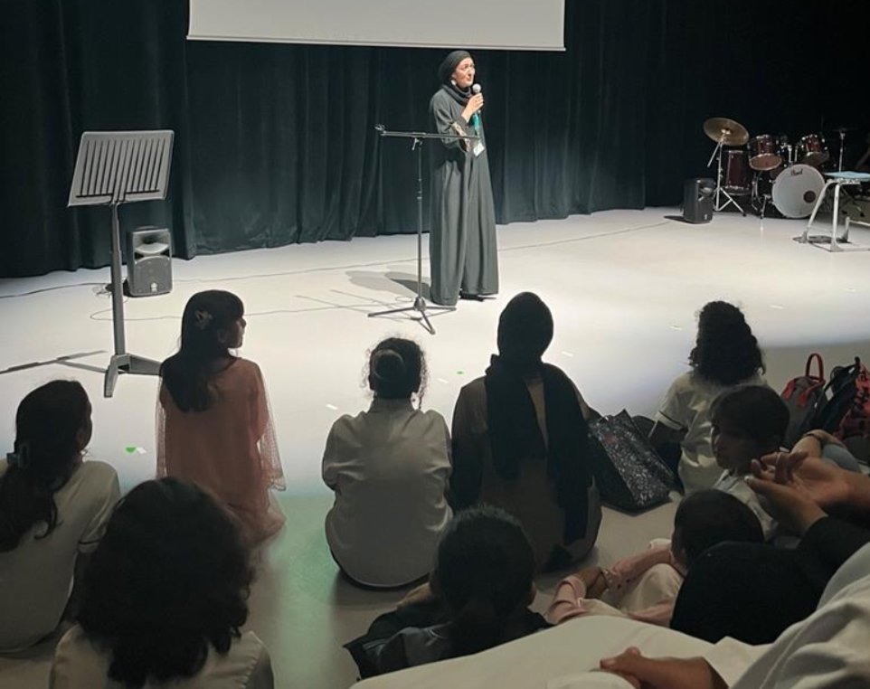 RISAbuDhabiKCC's tweet photo. What a special evening celebrating Mawlid An Nabi, The Prophet's birthday ๐ @RIS_Arabic_KCC. Thank you so much Ms. Fatima, our incredible staff, and our beautiful learners for sharing this with our KCC community #KCCcourage #KCCconnection https://t.co/S8ZBosiA4X