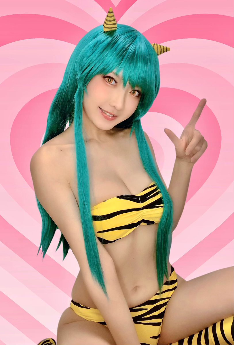 火将ロシエル ラムちゃん姿に反響 美ボディ披露のコスプレに 刺激強すぎ かわいい Oricon News