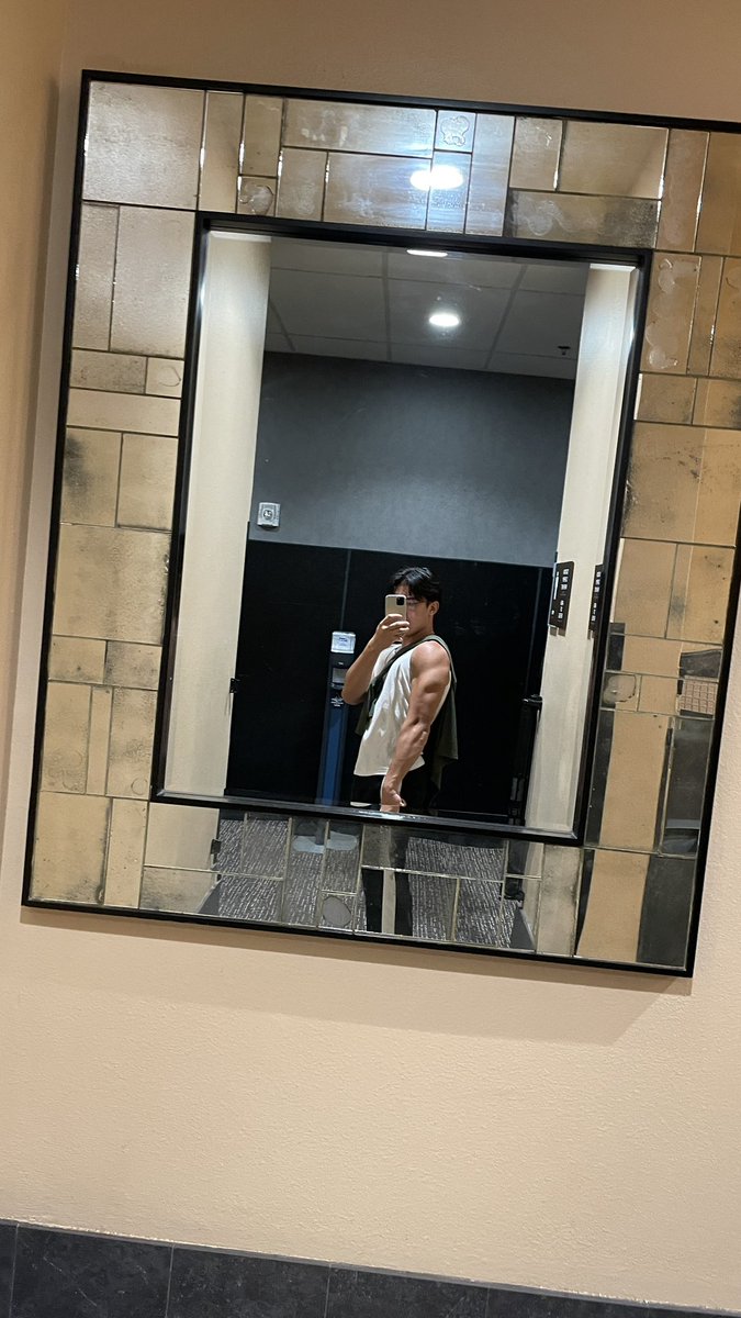 how’s my arm looking