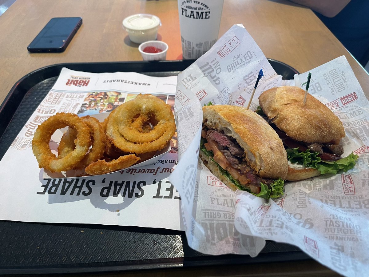 abarth_1973's tweet photo. @Valedinotte Hai…ragione…ti potrei portare un delivery di sto tipo….qua in California si riesce anche a mangiare decentemente…! https://t.co/zvTozx6oiI