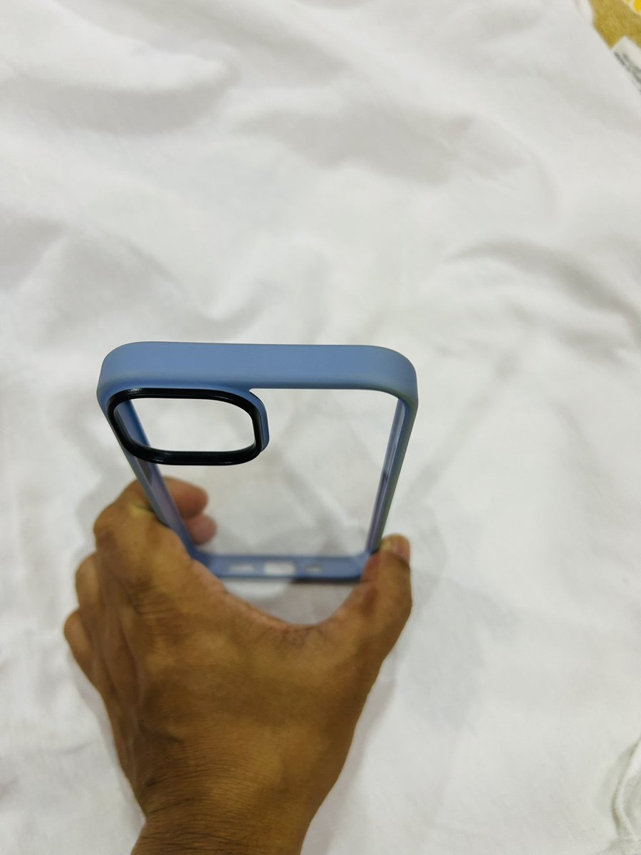 AshimBaidya8's tweet photo. @starelabs i m ur customer since 2019 am &amp; referred many frnds abt But this time i had a terrible exp aftr i purchase a drop proof sleek transprnt case for my iphone 14. The product feature it is written as anti yellowing but after a weeks the case border started yellowing. https://t.co/X3qfXNiIHw