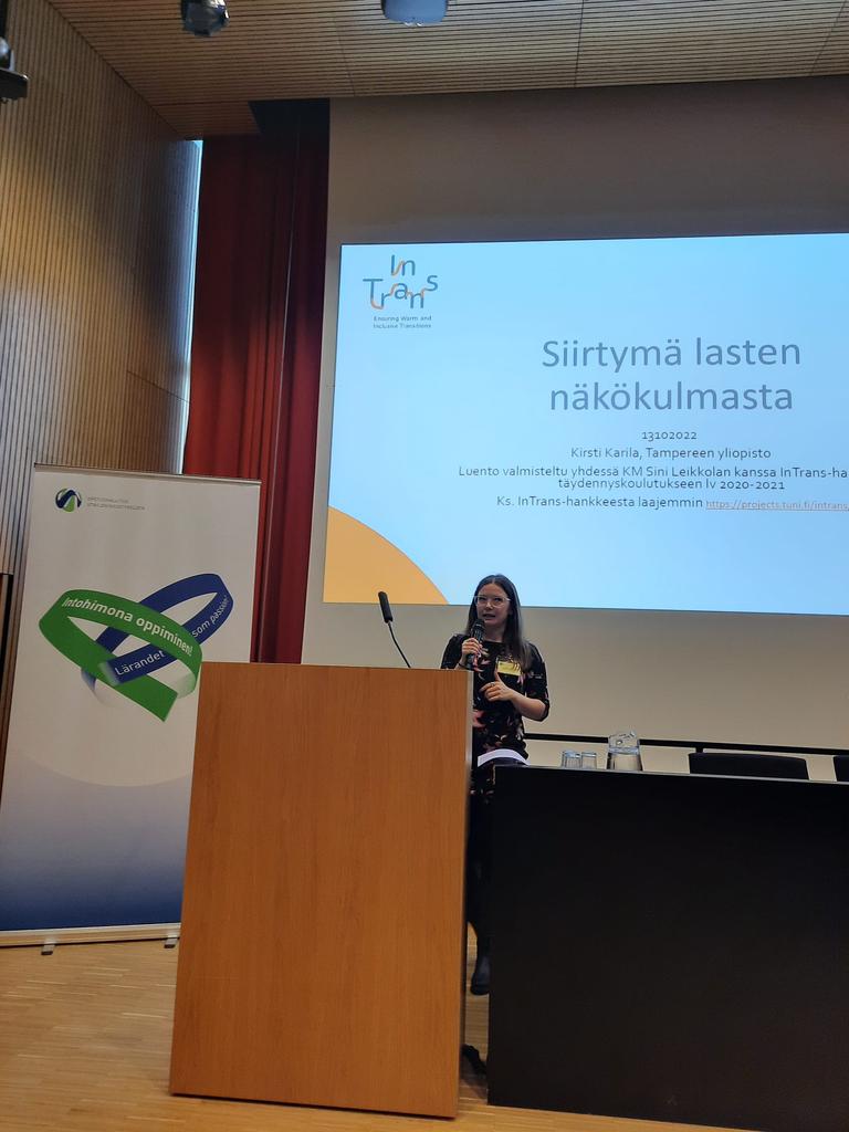 LRantavuori's tweet photo. @Opetushallitus kiitos kutsusta puhujaksi esi- ja alkuopetuksen päiville! Mielenkiintoisia kohtaamisia ja puheenvuoroja. Uusia verkostojakin rakennettiin. Hauska yksityiskohta oli kuulla Oulun käytössä olevista "opetreffit",  hyvä idea! #siirtymät #transitiontoschool https://t.co/YjGH4JrQ0n