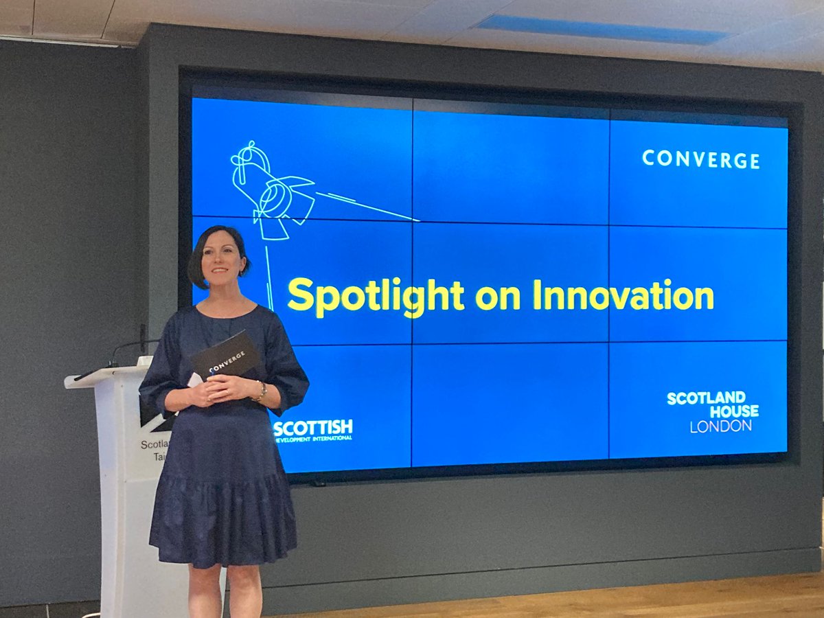 ConvergeC's tweet photo. @ClaudiaConverge kicks off our first #investor event @ScotlandHouse by introducing the first of 6 live pitches from finalists in our #ConvergeChallenge category. Huge thanks to @ScotDevInt for making tonight possible #ConvergeLondon https://t.co/3bNr4yqNt9