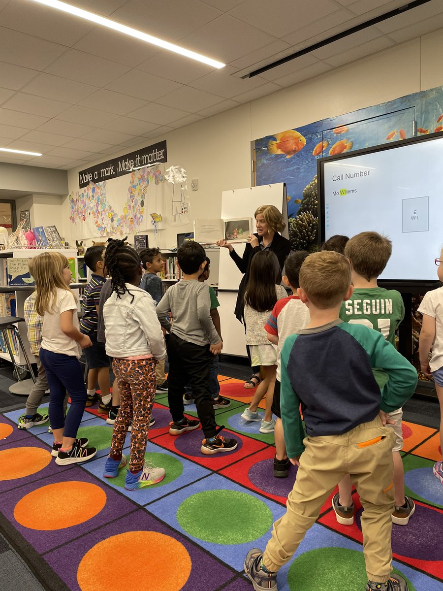 OCTArington's tweet photo. We love coming to the library with @OCTIrwin! #OCT4U https://t.co/D7Dnj2DU7U
