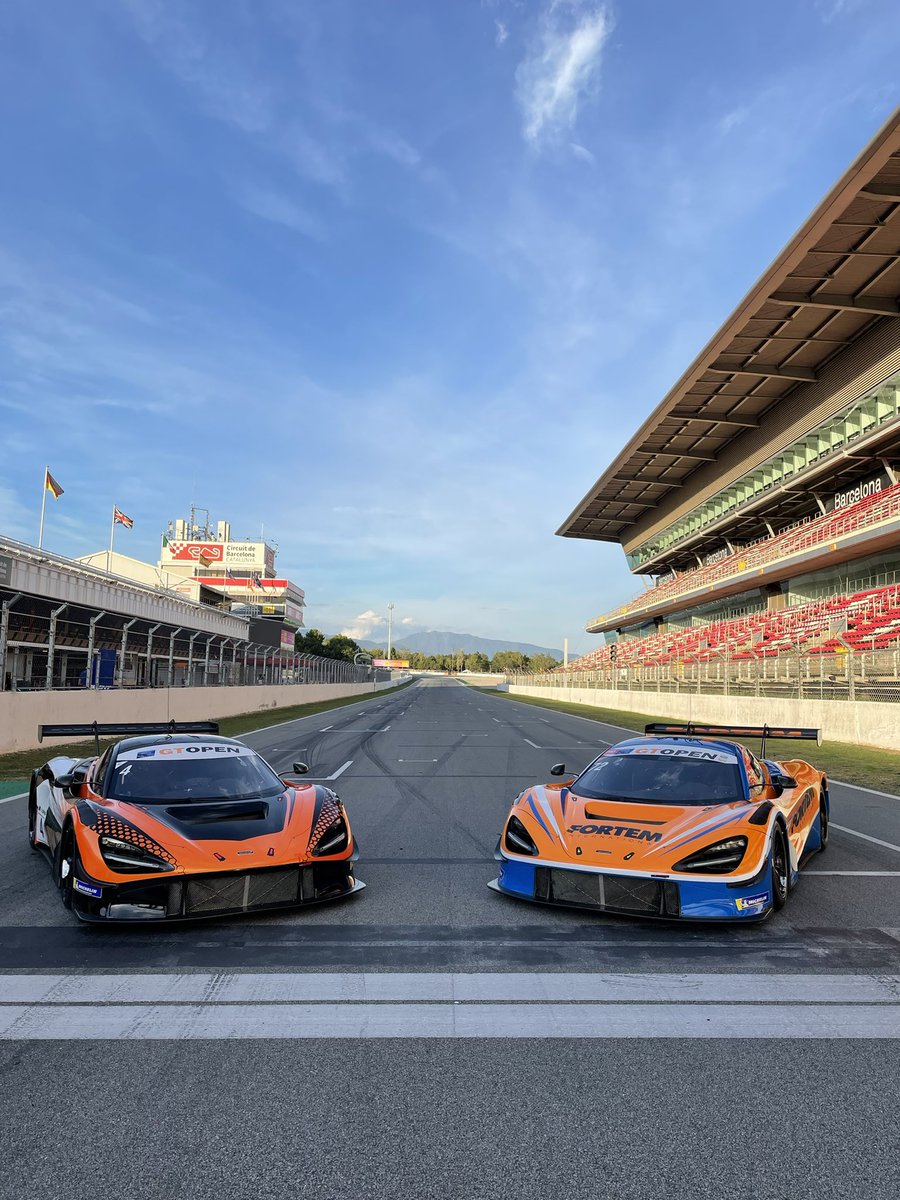 Two is 𝘼𝙇𝙒𝘼𝙔𝙎 better than one! 🤩

#OptimumMotorsport #GTOpen