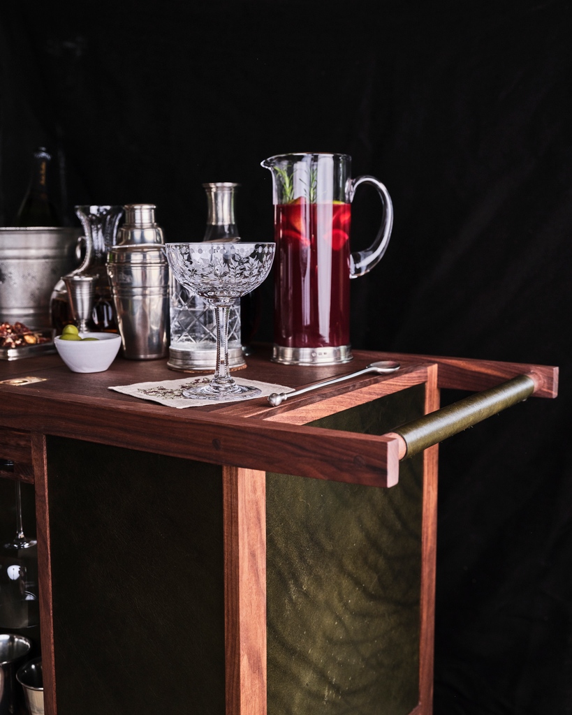 Our custom, handcrafted rolling bar cart was designed in collaboration with the talented artisans of <a href="/MooreandGiles/">Moore & Giles Inc.</a>. Stylishly store your favorite spirits, glassware and accessories, and you’re ready to mix up drinks for any occasion. bit.ly/BlackberryFarm… #BlackberryFarm
