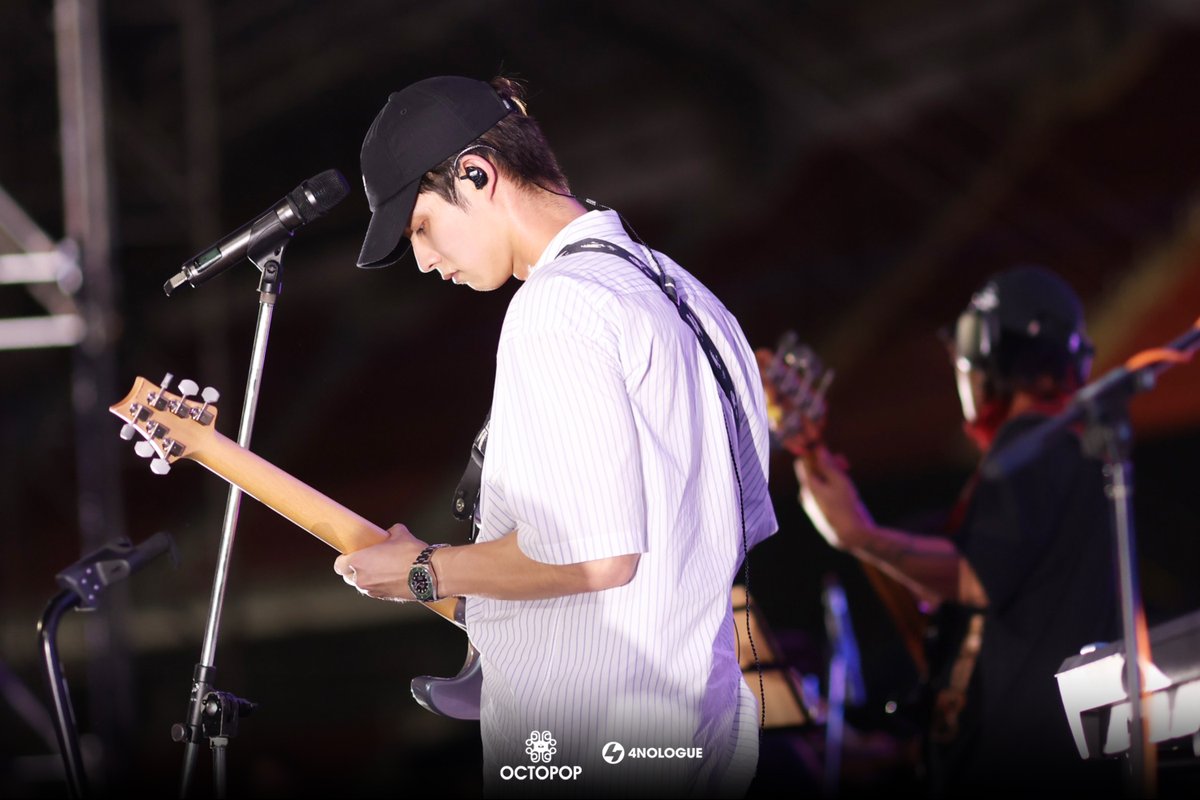 OCTOPOPFEST's tweet photo. เตรียบพบกับ @TRINITY_TNT_OFC @bbrightvc @haymirrr #SarahSalola #TEWTER ที่งาน #OCTOPOP2022 

กดบัตรตอนนี้ที่ @ThaiTicketMajor ทุกช่องทาง 🐙
👉 https://t.co/6Bjz8SQuOm  

#หมึกเดือนสิบ
#4NOLOGUE https://t.co/vPD0PMxVRO