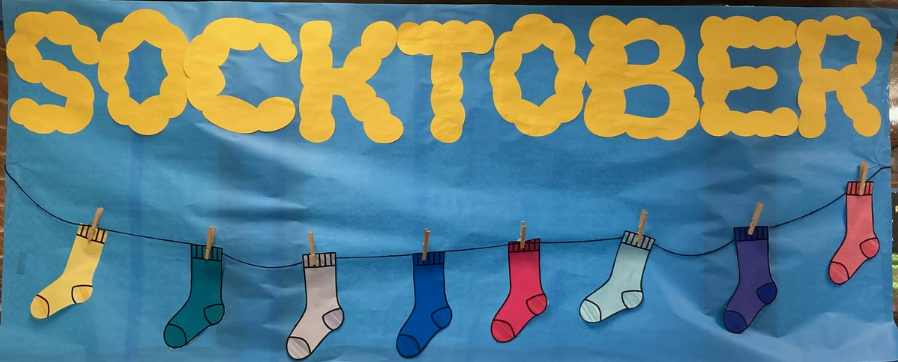 Leesburg Elementary School, VA (@leesburg_es) on Twitter photo All month long, LES Student Council is collecting socks for our downtown neighbors in need at Mobile Hope. Please bring in NEW socks of all sizes and place in Front Lobby in your House box. Thank you! <a href="/BowTiedPrincipl/">BowTiedPrincipal</a> <a href="/nikole_mullen/">Nikole Mullen</a> All month long, LES Student Council is collecting socks for our downtown neighbors in need at Mobile Hope. Please bring in NEW socks of all sizes and place in Front Lobby in your House box. Thank you! <a href="/BowTiedPrincipl/">BowTiedPrincipal</a> <a href="/nikole_mullen/">Nikole Mullen</a>
