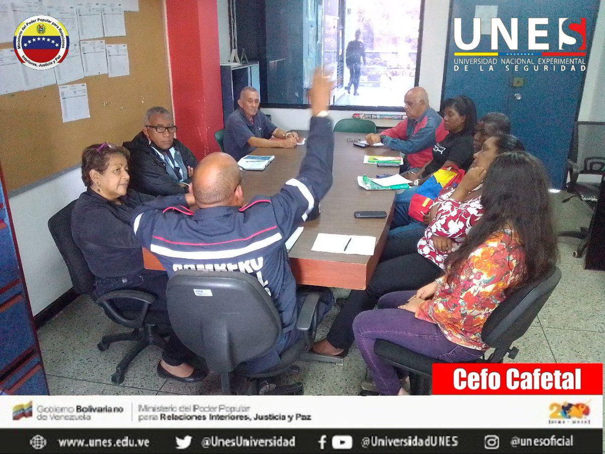 #FestivalMundialDePoesía2022 🇻🇪 Reunión de Consejo Directivo con Coordinadores y Jefes de Unidades, para el control y seguimiento Académico del Centro de Formación UNES Cafetal. Dir. Gral. Dr. Larry Carrera.
"FORMAR PARA TRANSFORMAR"
<a href="/lacamer/">GRAL LARRY CARRERA</a> 
@DttoUnes1 
<a href="/fabio_zavarse/">fabio zavarse</a>