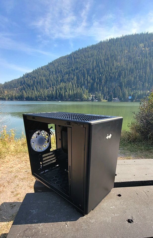 InWin's tweet image. Just a modder (#Tpbmods) and his #InWin A3 mATX chassis in nature. ❤ Pure tranquility.