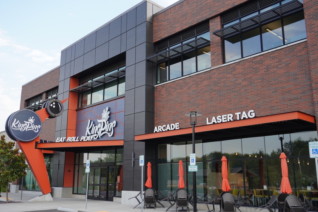 BeavertonMike's tweet photo. Have you been to the relocated and enhanced KingPins yet? https://t.co/4GEs6fGD1p