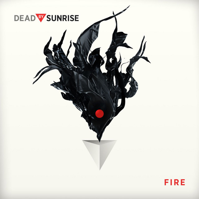 lpitaly's tweet photo. Era il lontano 2009 quando venne dato alle stampe #OutOfAshes, l'unico album dei #DeadBySunrise, il side project che vide coinvolti @ChesterBe e l'allora formazione a 5 dei @JulienK.
Dei 12 brani (più la nota bonus track Morning After) 3 furono i singoli ufficialmente estratti. https://t.co/LqfQOoesxR