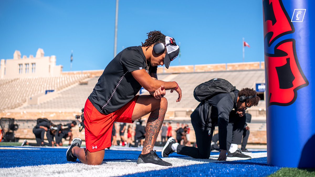 Cincinnati Football tweet media