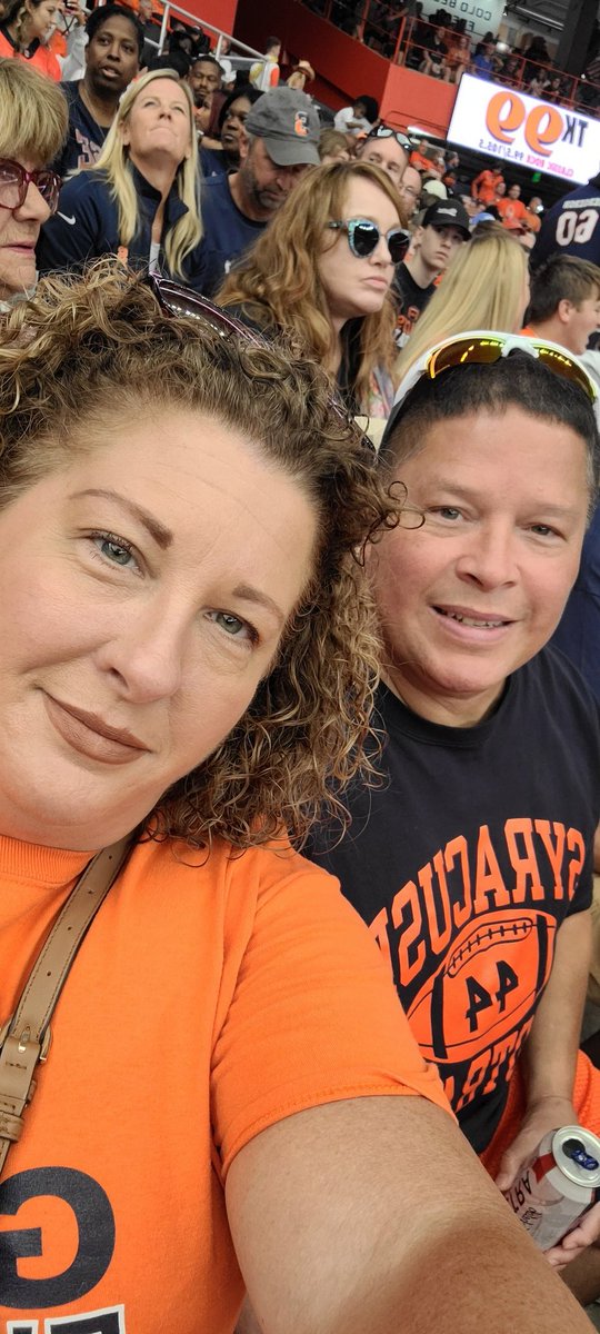 Absolutely the biggest superfan🍊🏈🧡 #cusesuperfan <a href="/CusePromos/">'Cuse Promos</a>