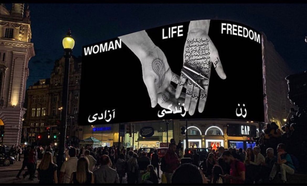 Piccadilly Circus - thank you London and <a href="/SadiqKhan/">Sadiq Khan</a> for supporting the Iranian cause... 
#Mahsa_Amini‌ #مهسا_امینی